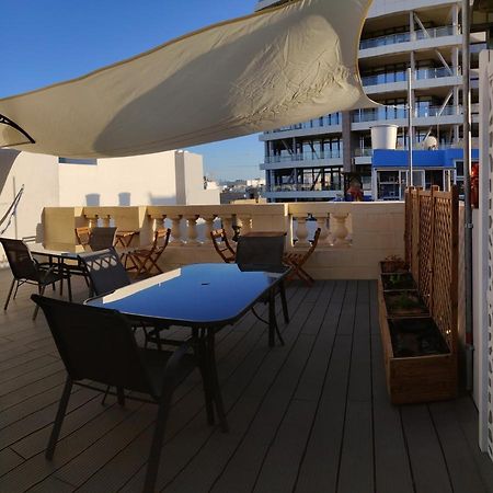 Walter'S B&B Gzira Dış mekan fotoğraf